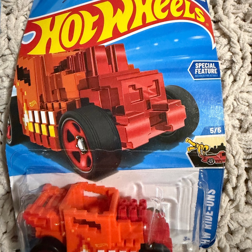 Assorted Toy Cars Set - Picture 4 of 7